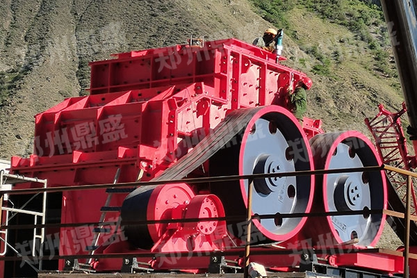 新疆鐵礦石制砂生產線11