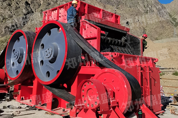 新疆鐵礦石制砂生產線01